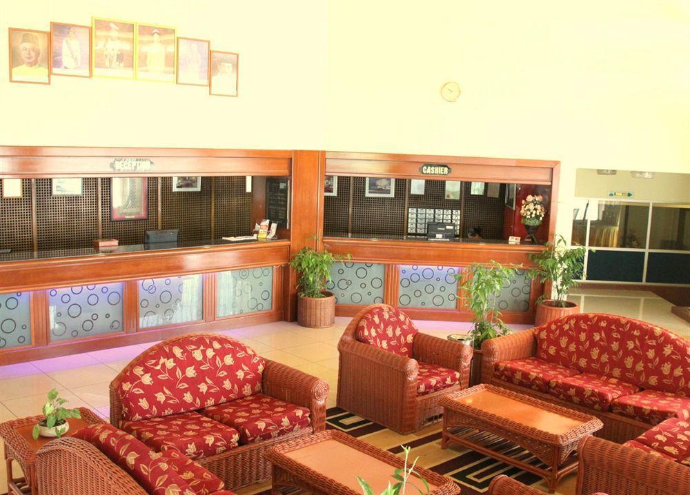 Oyo 89693 Perkasa Hotel Keningau Near Hospital Keningau Exteriör bild