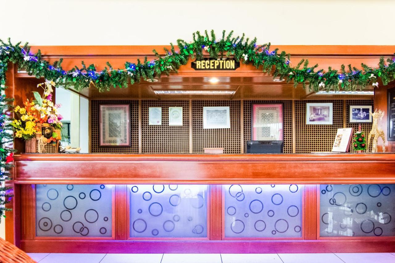 Oyo 89693 Perkasa Hotel Keningau Near Hospital Keningau Exteriör bild