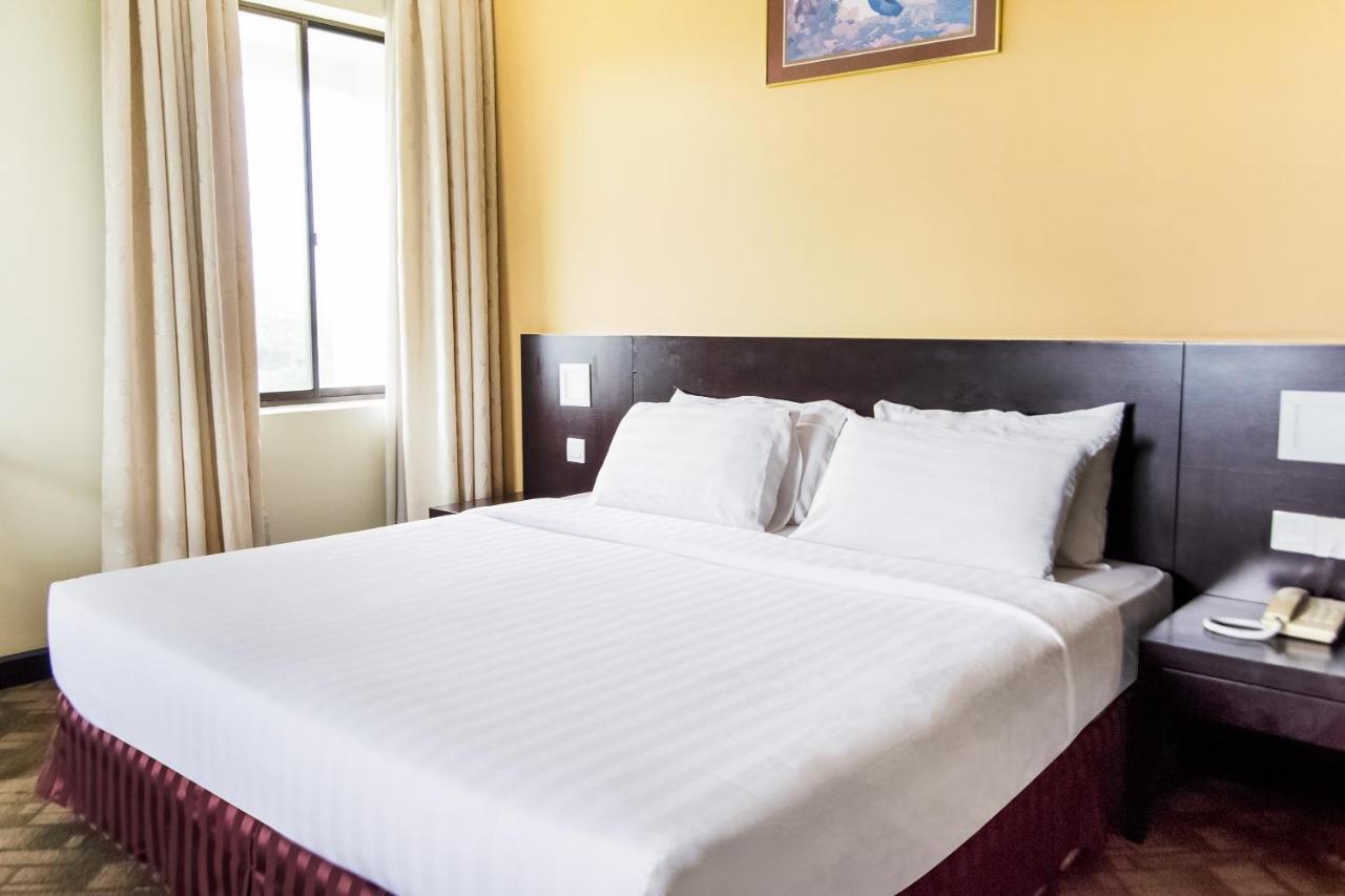 Oyo 89693 Perkasa Hotel Keningau Near Hospital Keningau Exteriör bild